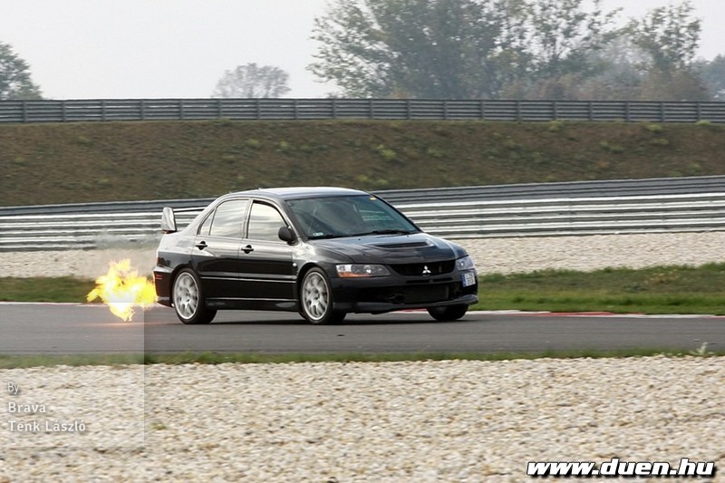 Mitsubishi Lancer EVO IX