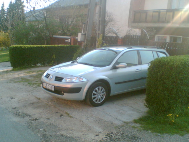 Renault  [CS.R.T] Megane[Makákó]