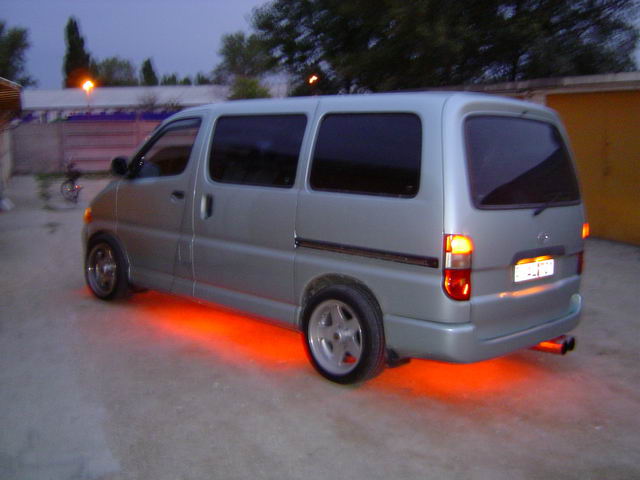 Toyota Hi-Ace