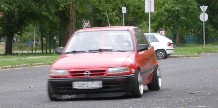 Opel Astra GTE