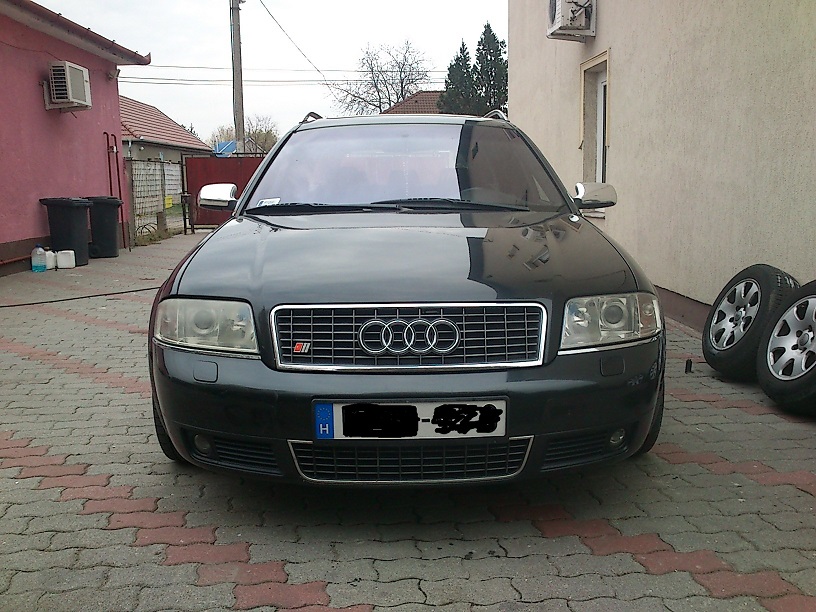 Audi S6 4.2