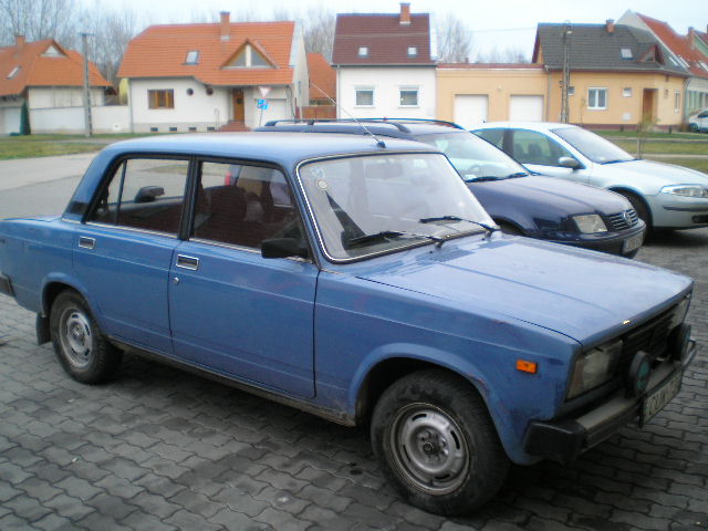 Lada 2105