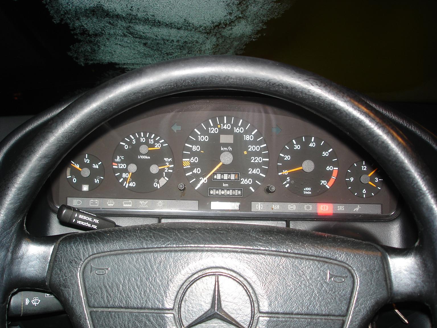 Mercedes 500 se