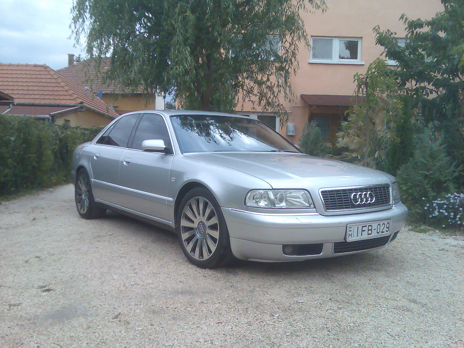 Audi A8 S-Line