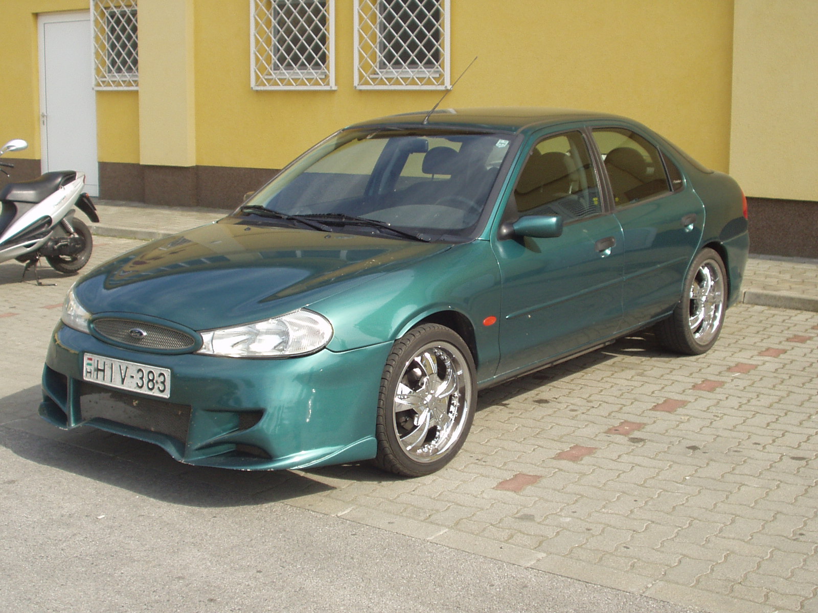 Ford Mondeo (promike)