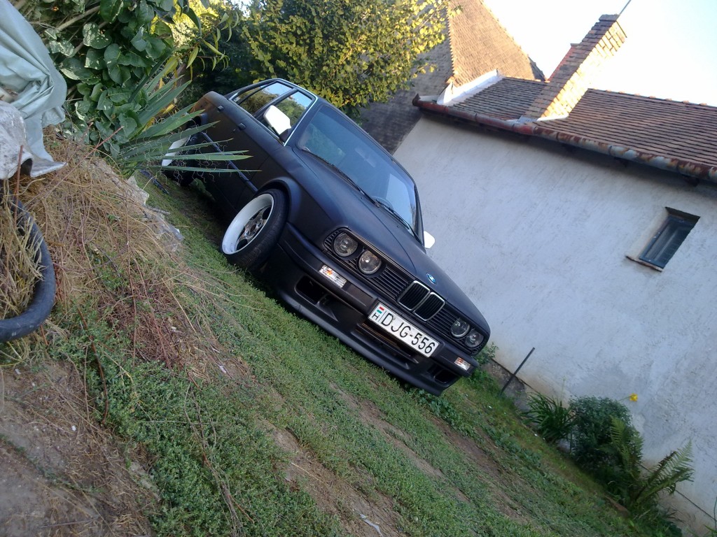 BMW E30 18i ÉPÍTÉS ALATT